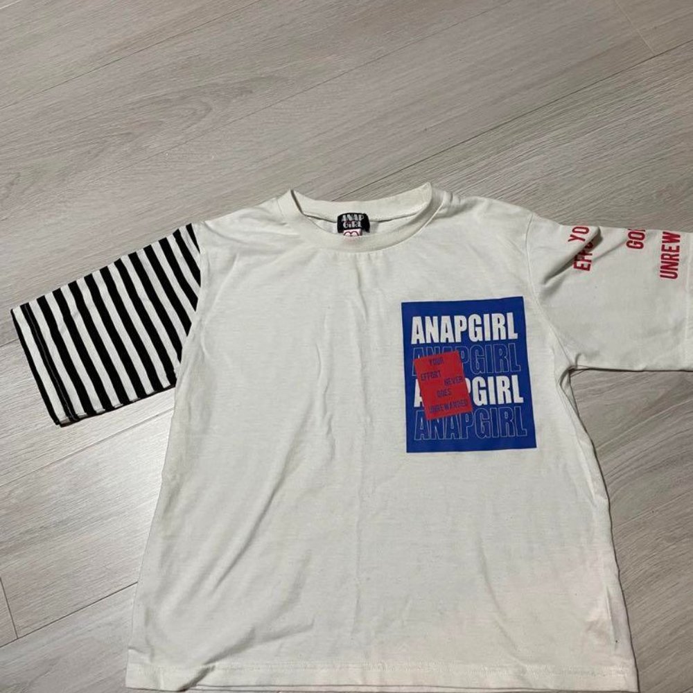 Used Kids' T-shirts